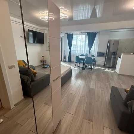 Apartment 504 B2 Almar Luxury Residence-renting & Free Pool *