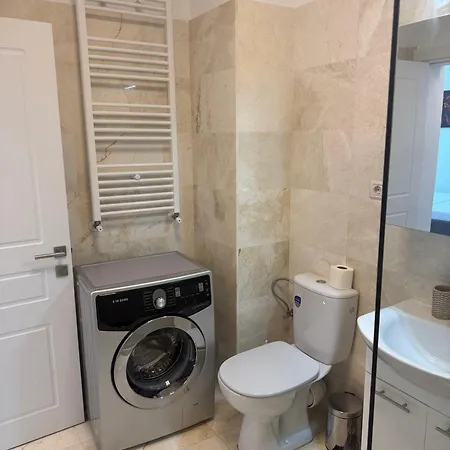 504 B2 Almar Luxury Residence-renting & Free Pool Нэводари
