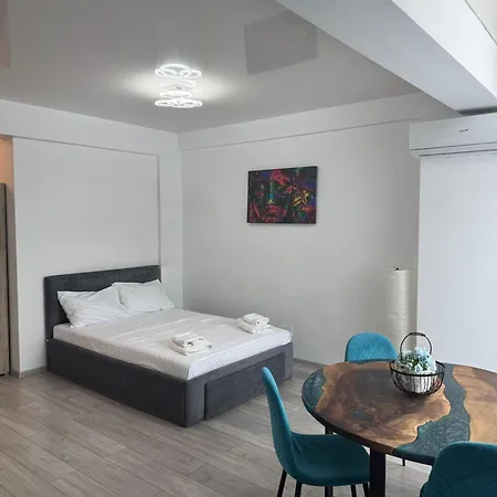 Apartman 504 B2 Almar Luxury Residence-renting & Free Pool