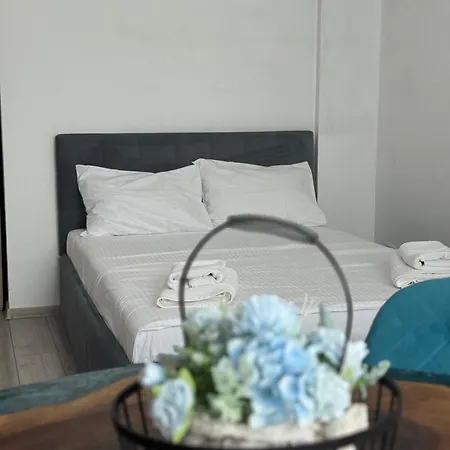 504 B2 Almar Luxury Residence-renting & Free Pool