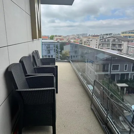 Апартаменты 504 B2 Almar Luxury Residence-renting & Free Pool Нэводари