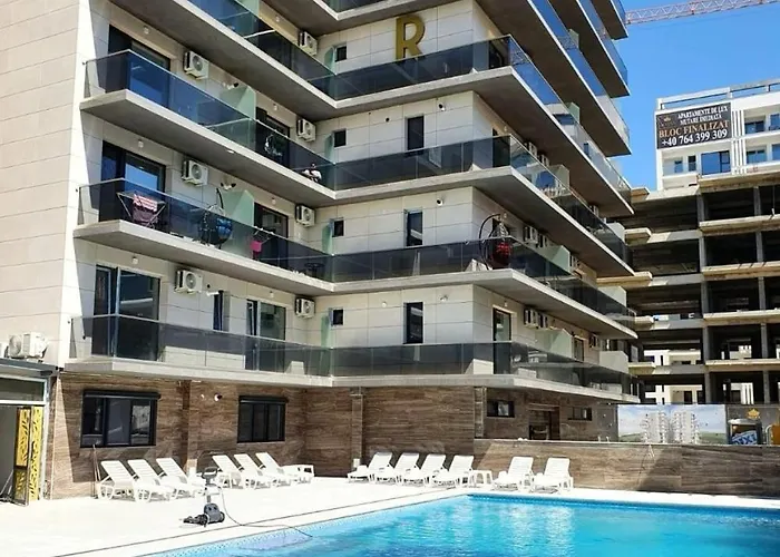 504 B2 Almar Luxury Residence-renting & Free Pool *