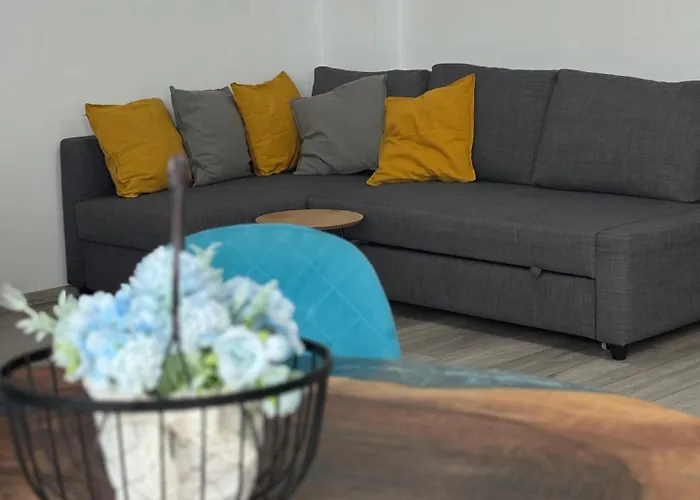 504 B2 Almar Luxury Residence-renting & Free Pool *